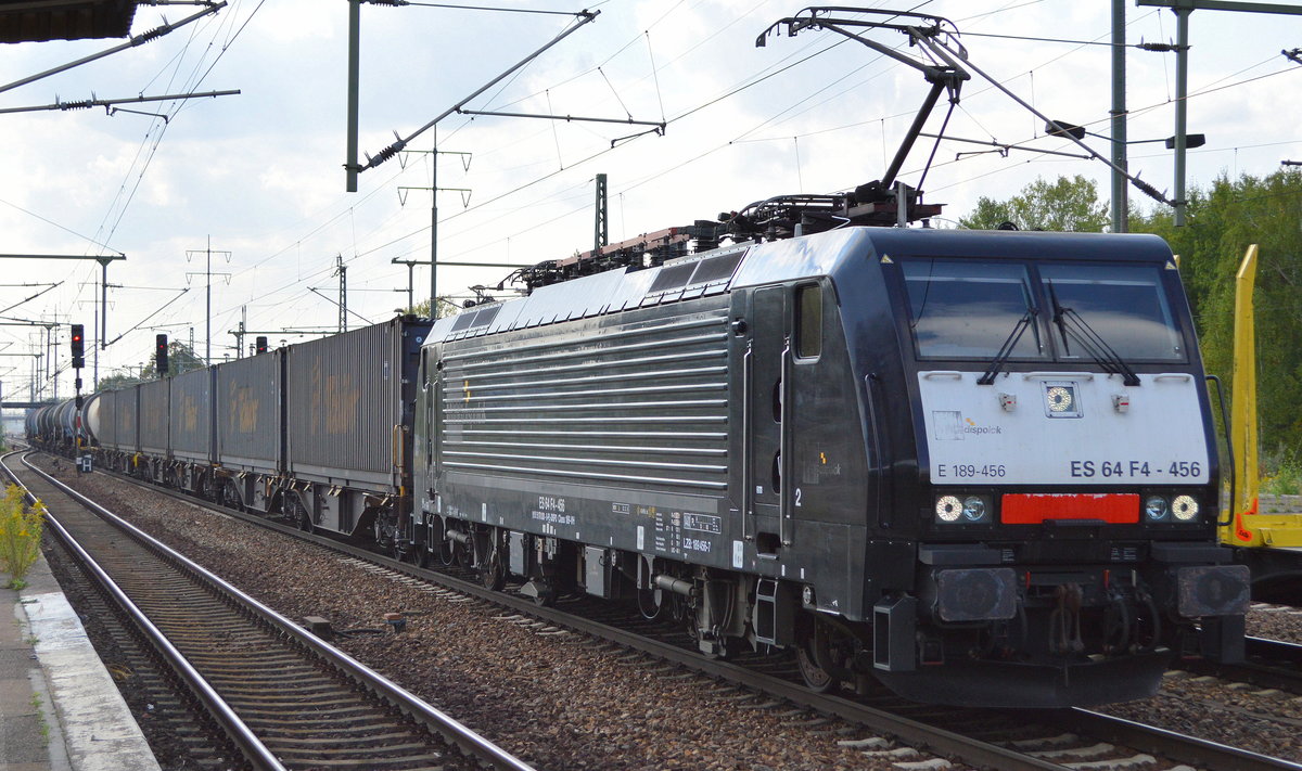 Zu diesem Zeitpunkt noch für DB Cargo Deutschland AG, die polnische MRCE Dispo  ES 64 F4-456   [NVR-Number: 91 51 5170 030-8 PL-DISPO] mit gemischtem Güterzug am 06.09.18 Bf. Flughafen Berlin-Schönefeld.