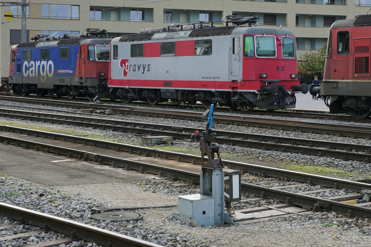 ZUCKERRÜBENKAMPAGNE 2019 AARBERG.
Auch während der diesjährigen Kampagne ab dem 5. November 2019 wieder im Rübendienst wie letztes Jahr ist die TRAVYS Re 420 503.
Foto: Walter Ruetsch 