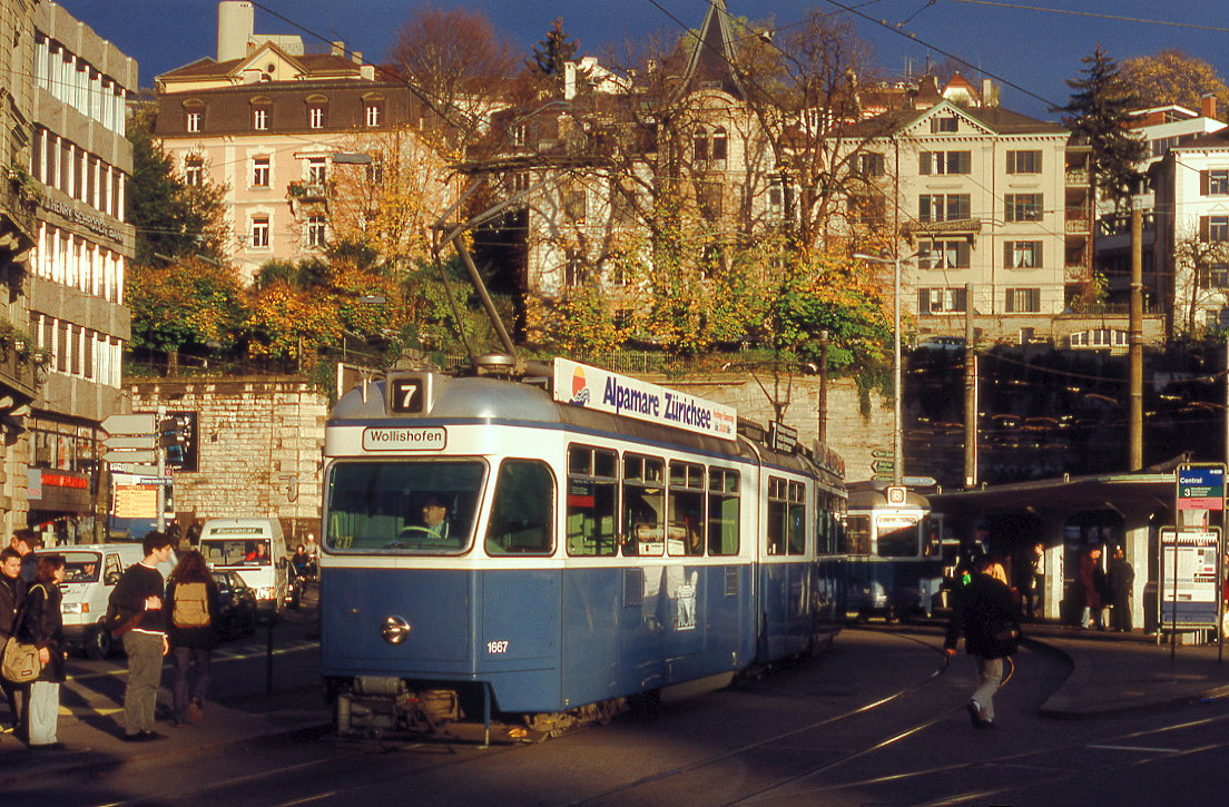 Zürich 1677, Central, 08.11.1999.
