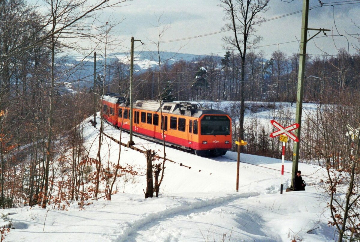 Zürich_Uetlibergbahn 02-2009
