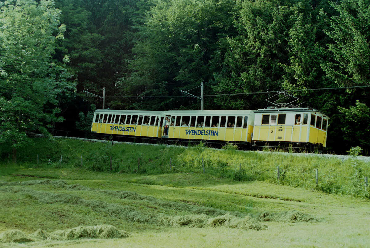 Zug der Wendelsteinbahn mit Zahnradlok Nr.2, Sommer 1984