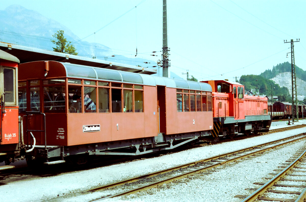 Zug der Zillertalbahn mit Diesellok D 10 aus Jugoslawien (1983)