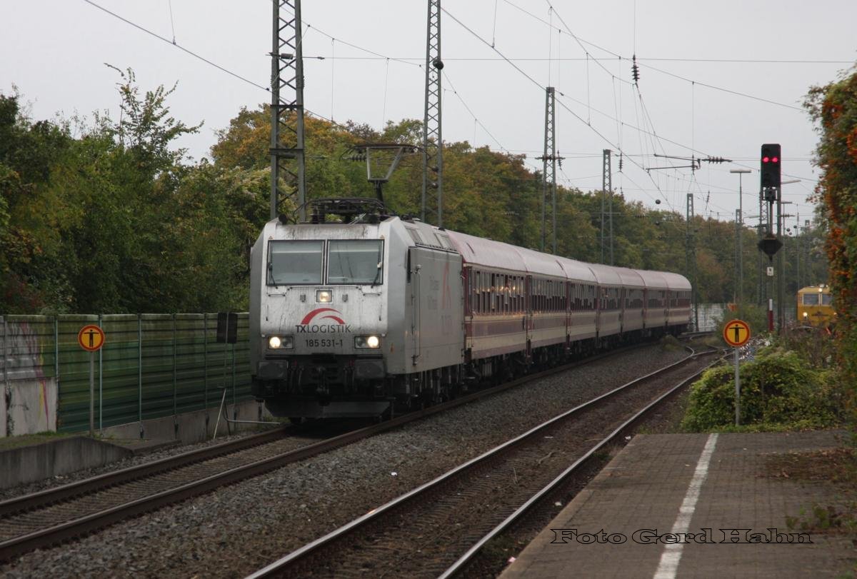 Zuglok für den Müller Tanzexpress 1847 war am 5.3.2014 TX Logistic Lok 185431,
hier bei der Durchfahrt um 14.42 Uhr in Lengerich Westfalen.
