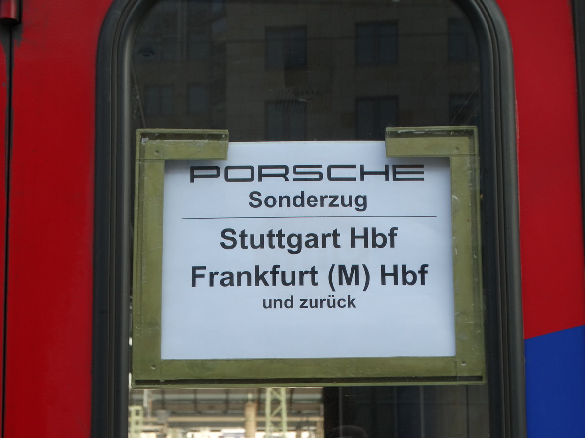 Zugschild am 23.09.17 Frankfurt am Main Hbf an einen Porsche Sonderzug aus Stuttgart 