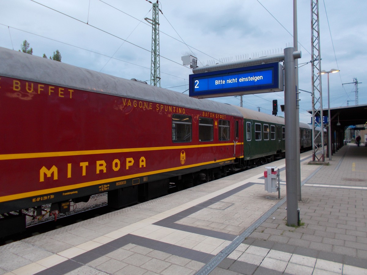 Zugzielanzeiger,am 31.Mai 2015,in Bergen/Rügen.