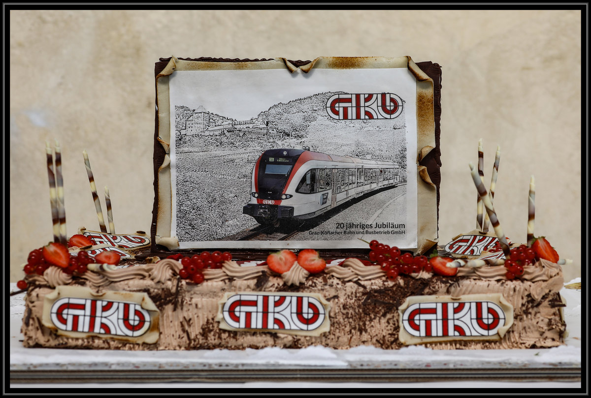 Zum Festakt  20ig Jahre Graz Köflacher Bahn und Busbetrieb GMBH  gab es eine Torte. 
September 2018