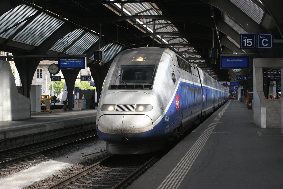 Zur Abwechslung war am 18. April 2017 der TGV Duplex 4726 für die Fahrt nach Paris eingeteilt.

Zürich HB, 18.04.2017