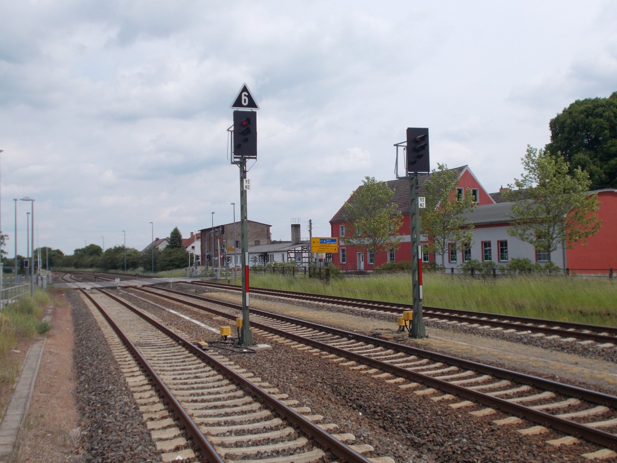 Zwei von Drei Ausfahrsignalen in Richtung Szczecin,am 31.Mai 2015,in Tantow.