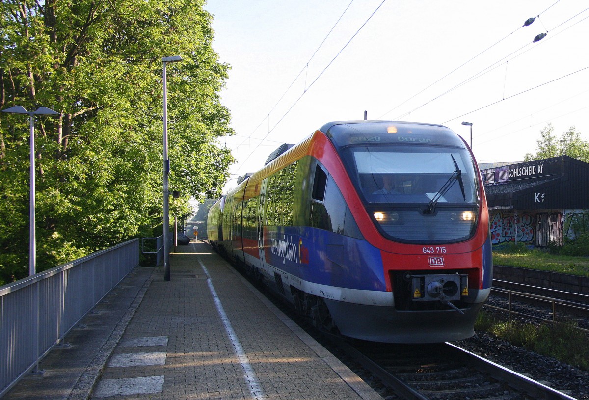 Zwei Euregiobahn (RB20) aus Heerlen(NL)-Langerwehe-Stolberg-Altstadt kommt die Kohlscheider-Rampoe hoch aus Richtung Herzogenrath und hält in Kohlscheid und fährt in Richtung Richterich,Laurensberg,Aachen-West bei schönem Sonnenschein am Morgen vom 16.5.2014.