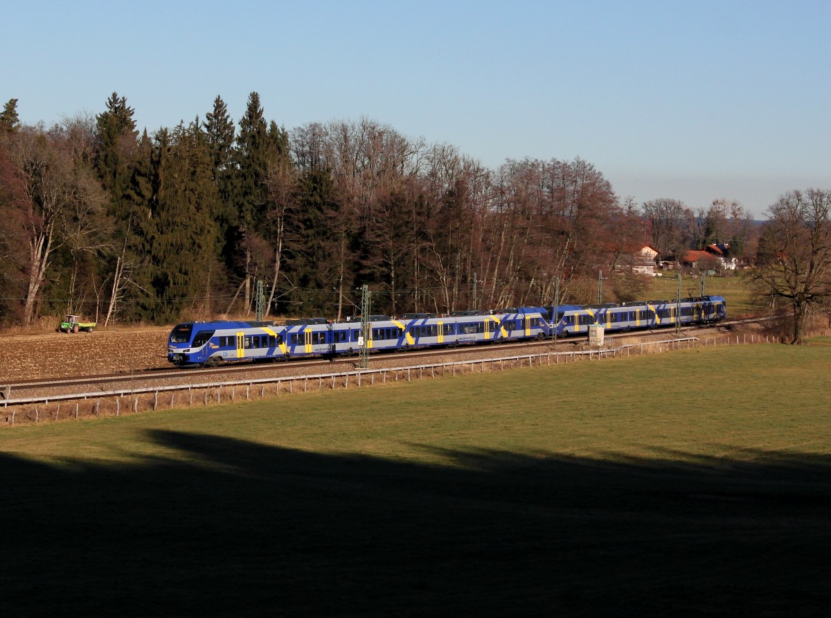 Zwei Meridian Flirts als M nach München am 27.12.2013 unterwegs bei Übersee.