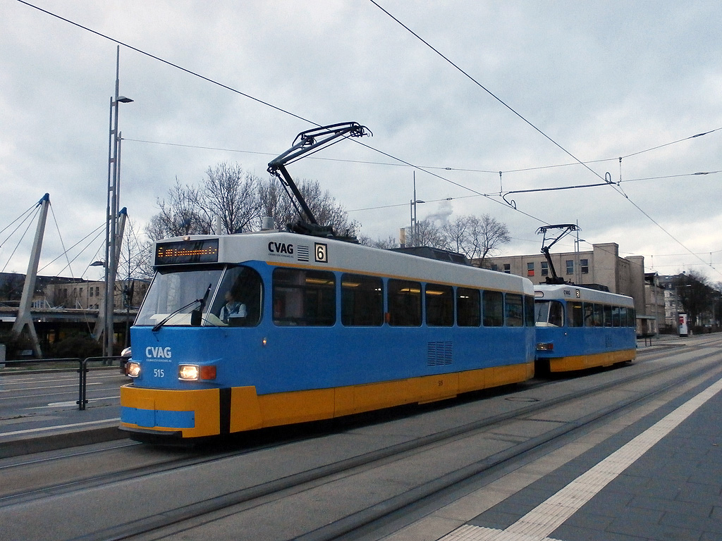 Zweimal T3 auf der Linie 6 in Chemnitz, Haltstelle Omnibusbahnhof. (23.12.2014)