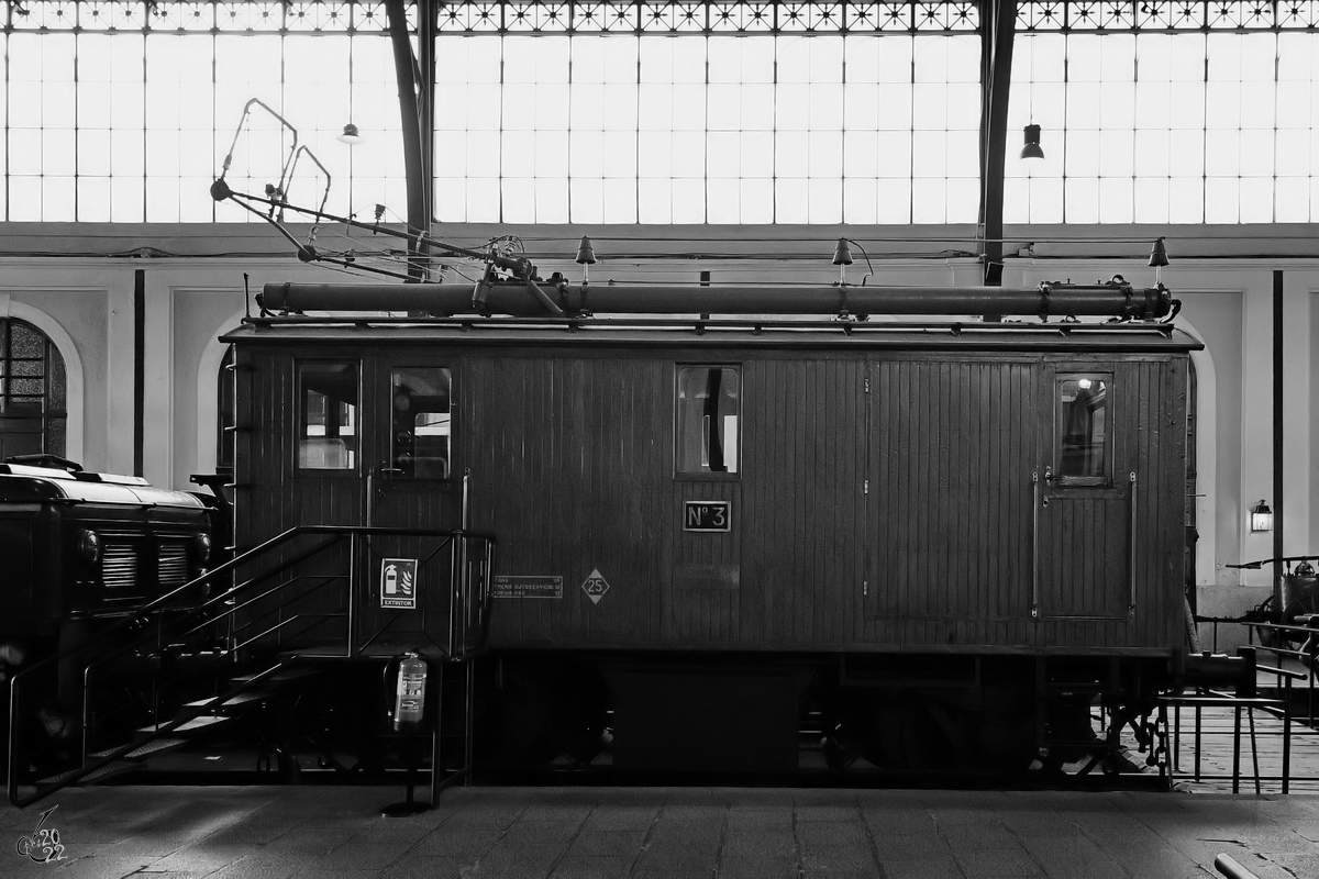 Zwischen 1907 und 1923 lieferte Brown, Boveri & Cie. die ersten 7 in Spanien eingesetzten Elektrolokomotiven für die Bahnstrecke Almería–Gérgal. Ein davon ist die 1907 gebaute Drehstromlokomotive nº 3, welche Anfang November 2022 im Eisenbahnmuseum Madrid ausgestellt war.