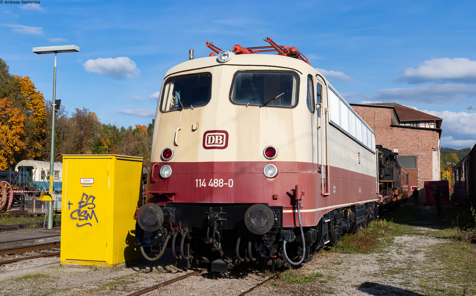 114 488 bei den Rottweiler Dampfloktagen 8.10.22. Betreten der Gleisanlagen war bis zu diesem Punkt erlaubt.