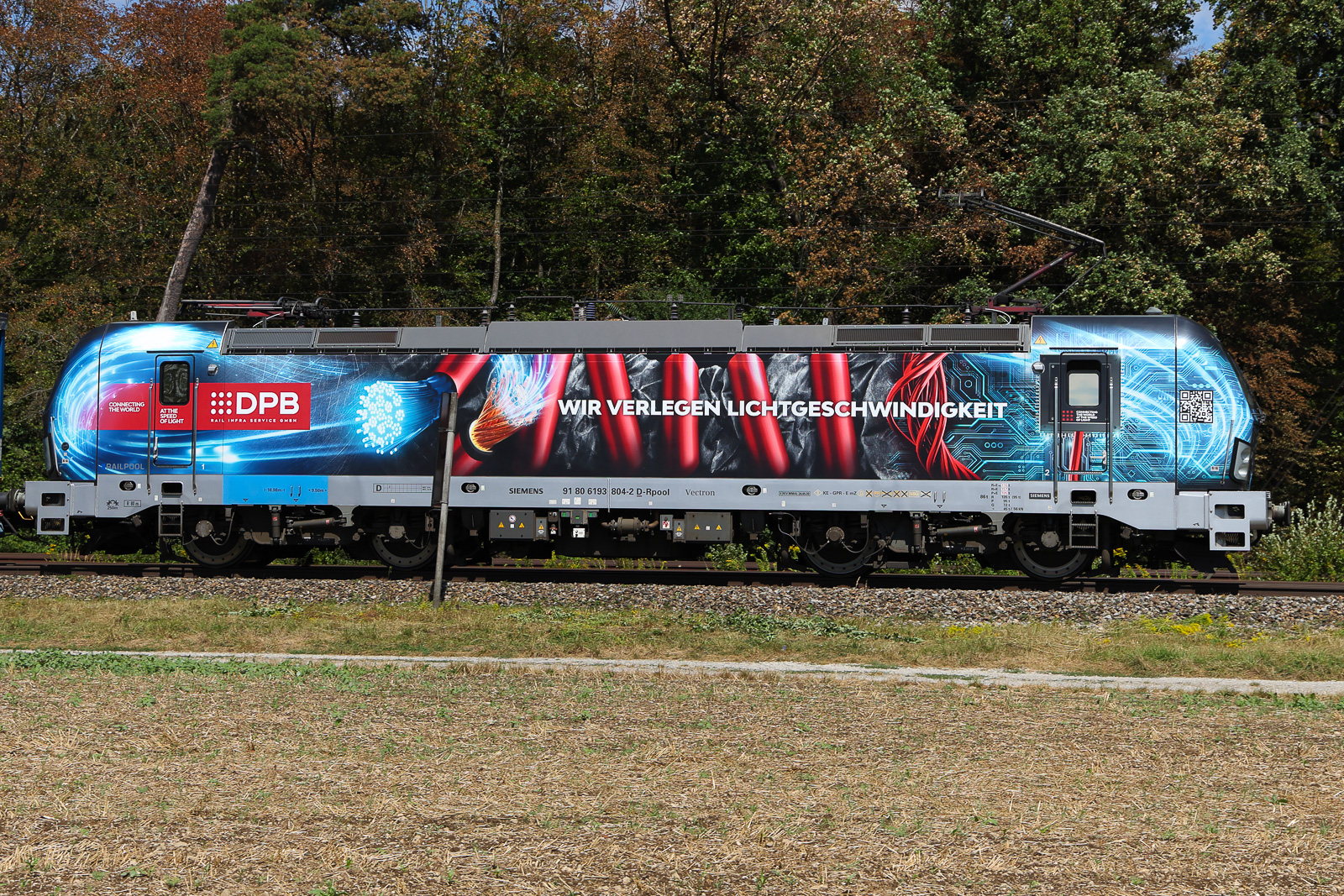 193 804 DPB Lichtgeschwindigkeit, am 19.08.26 bei Eglharting.