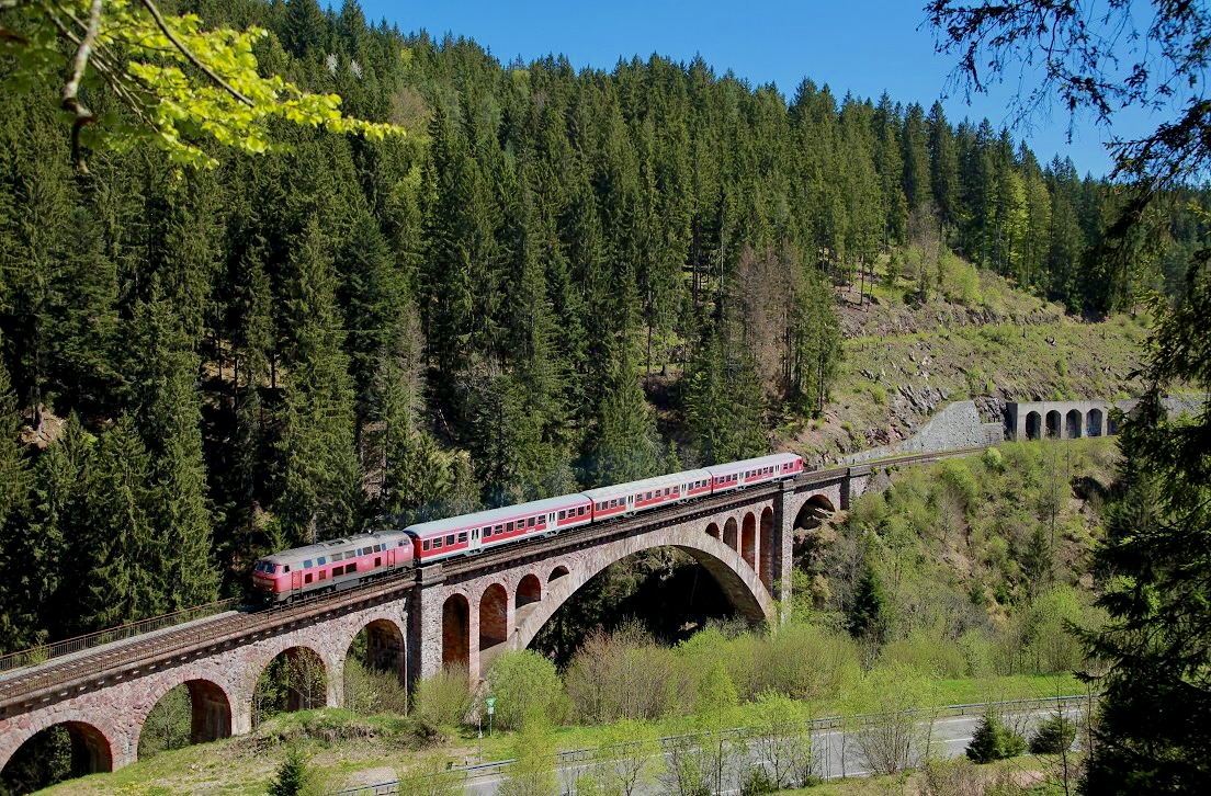 218 417, Neustadt-Schwarzwald, RE26389, 27.04.2018.
