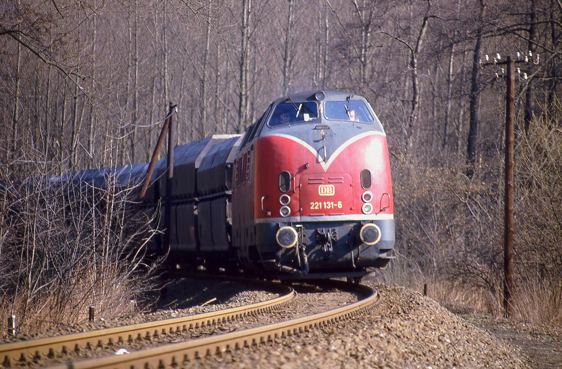 221 131, Ratingen Auermühle, 10.03.1985.