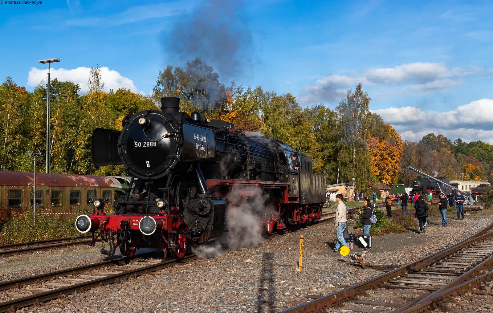 50 2988 bei den Rottweiler Dampfloktagen 8.10.22. Betreten der Gleisanlagen war bis zu diesem Punkt erlaubt.