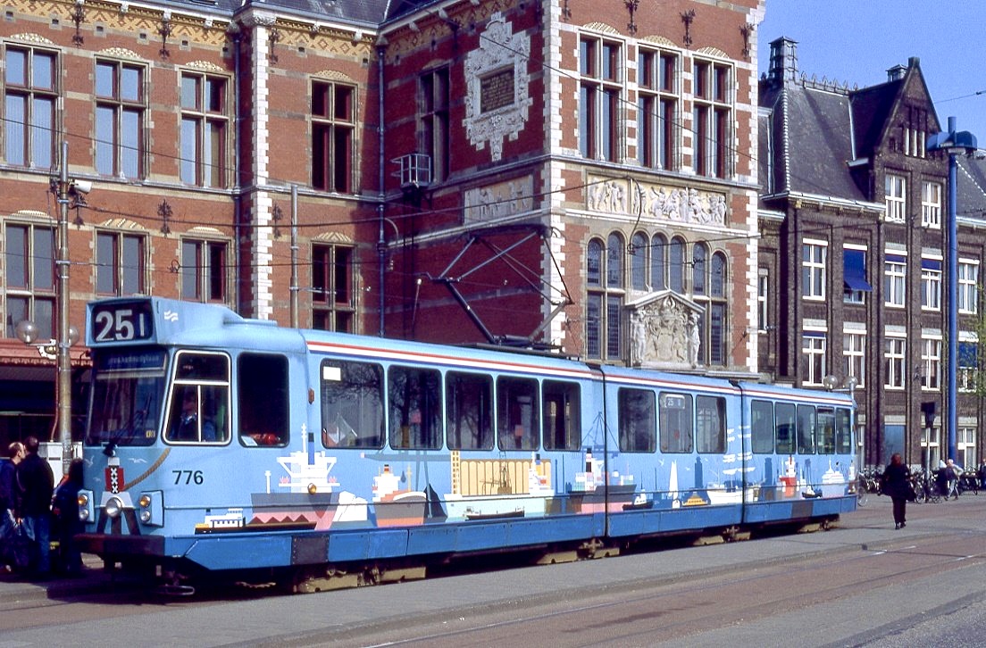 Amsterdam 776, Stationsplein, 02.04.1999.