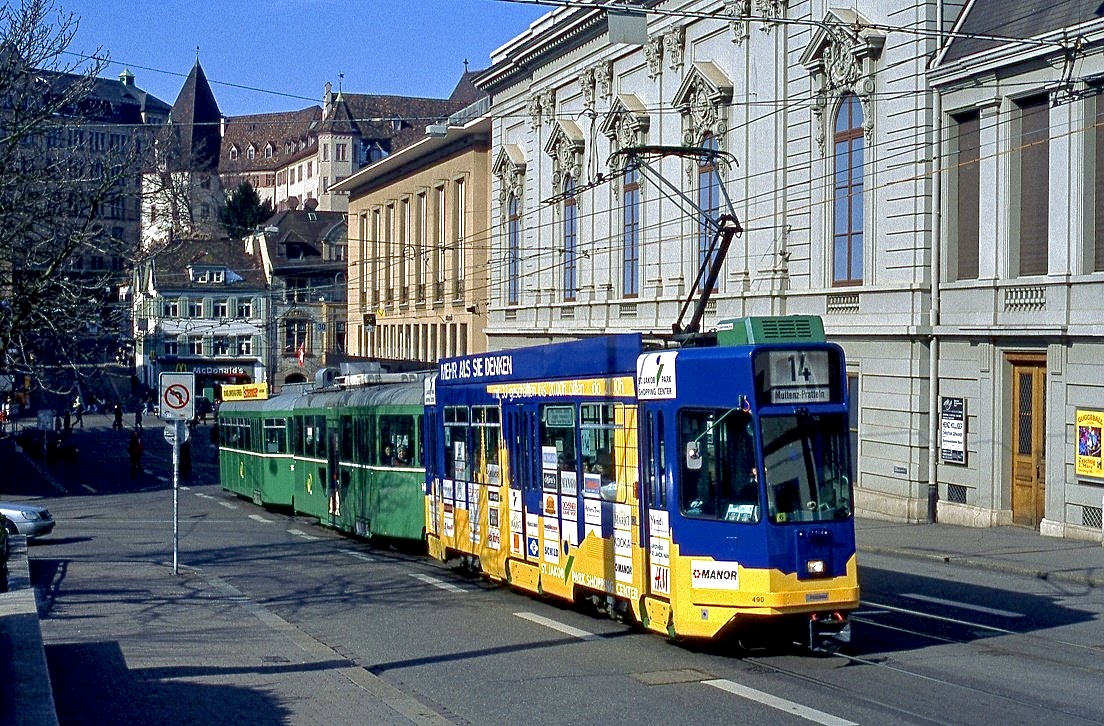 Basel 490 + 1477 + 1433, Steinenberg, 28.02.2004.