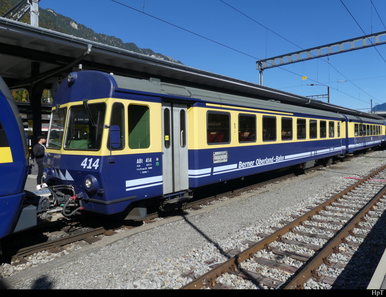 BOB - Steuerwagen ABt 414 im Bahnhof in Interlaken Ost am 05.10.2022