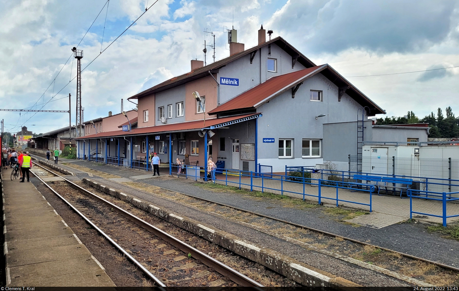 Das Empfangsgebäude des Bahnhofs Mělník (CZ). Dieser liegt auf der Bahnstrecke Nymburk–Děčín-Prostřední Žleb, die vor allem von Güterzügen befahren wird.

🕓 24.8.2022 | 13:43 Uhr