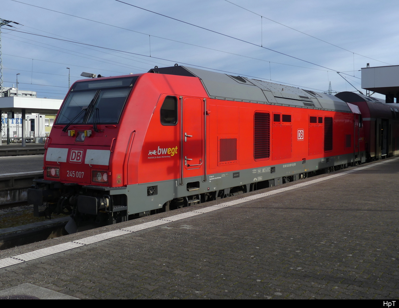 DB - Lok 1245 007-0 im Bhf. Basel Badisch am 04.02.2024