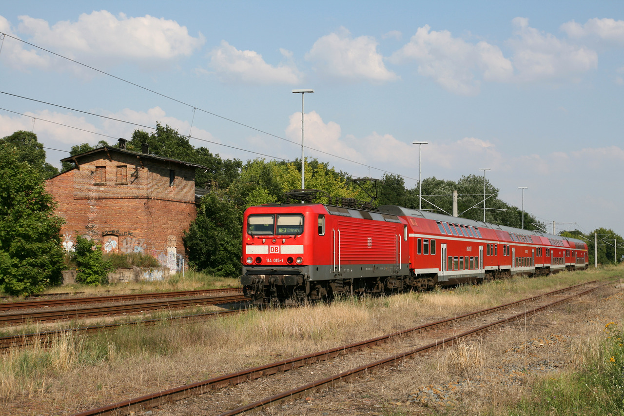 DB Regio 114 015 // Schwedt (Oder) // 27. Juli 2012