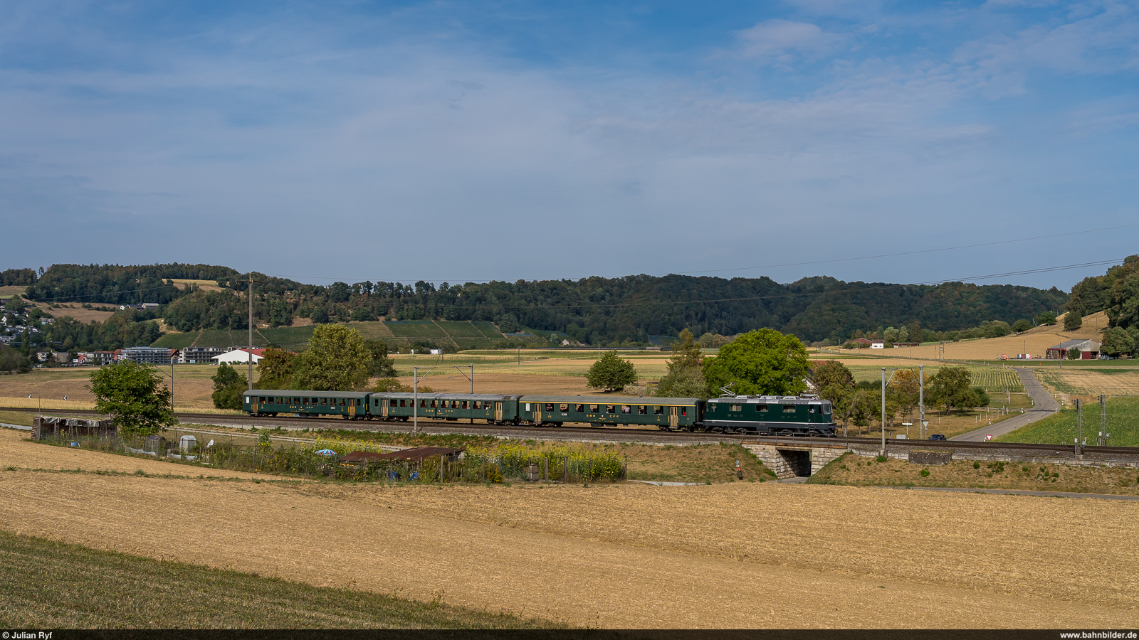 DSF Re 4/4 II 11173 / Eglisau, 16. August 2026<br>
Extrafahrten Koblenz - Bülach zum Streckenjubiläum 150 Jahre Winterthur - Koblenz.