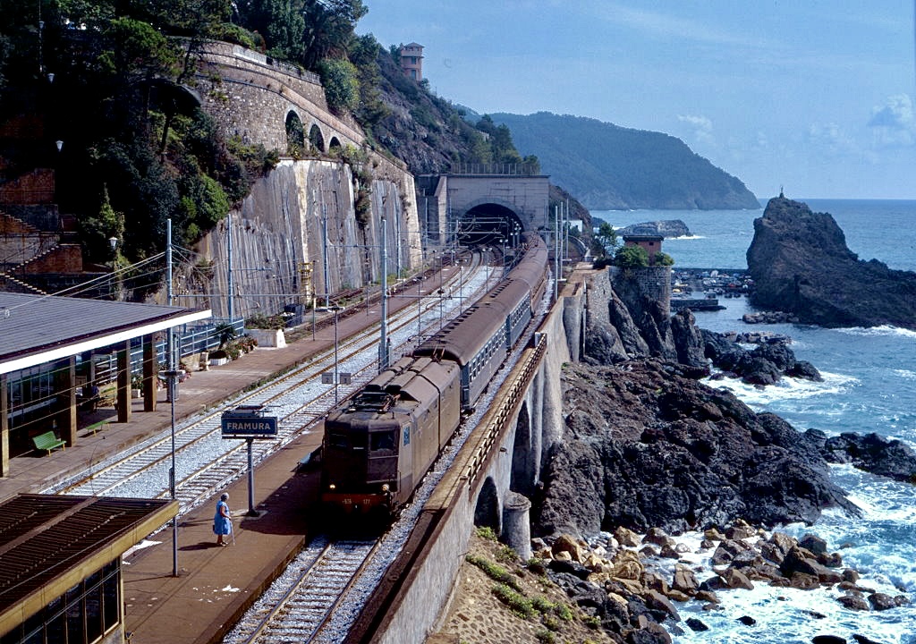 E636 177, Framura, 11360, 11.09.1993.