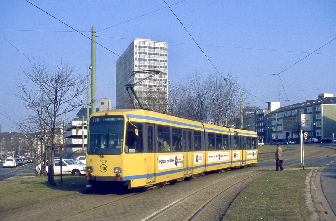 Essen 1019,  Ottiliestraße, 09.03.1987.