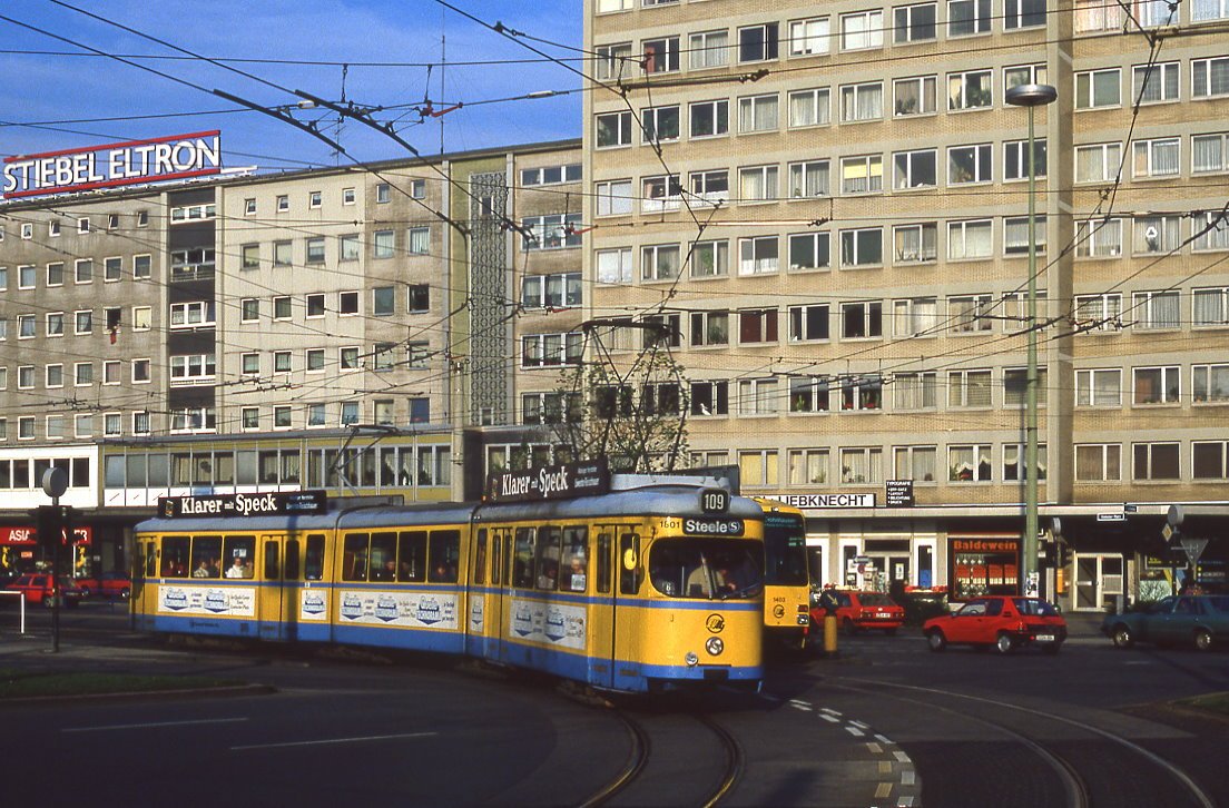 Essen 1801, Viehofer Platz, 27.11.1990.
