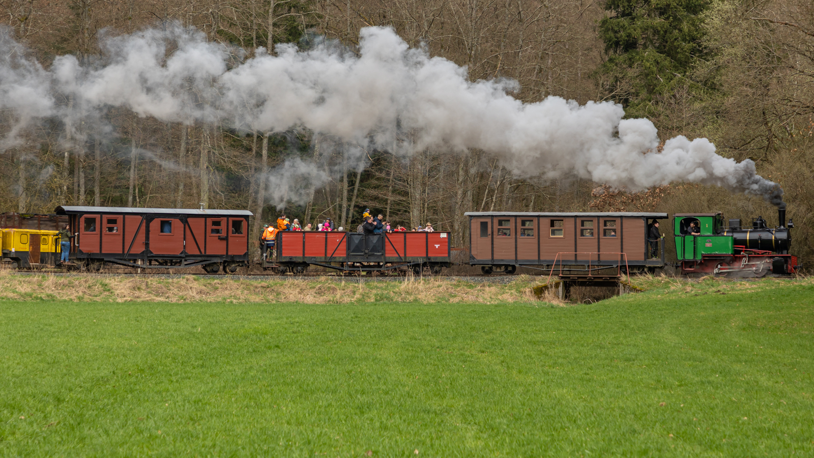 Fahrtag in der Feld- und Grubenbahnmuseum Fortuna (FGF) in Solms-Oberbiel 17.3.23. Dampflok Nr.1 (Henschel Preller).