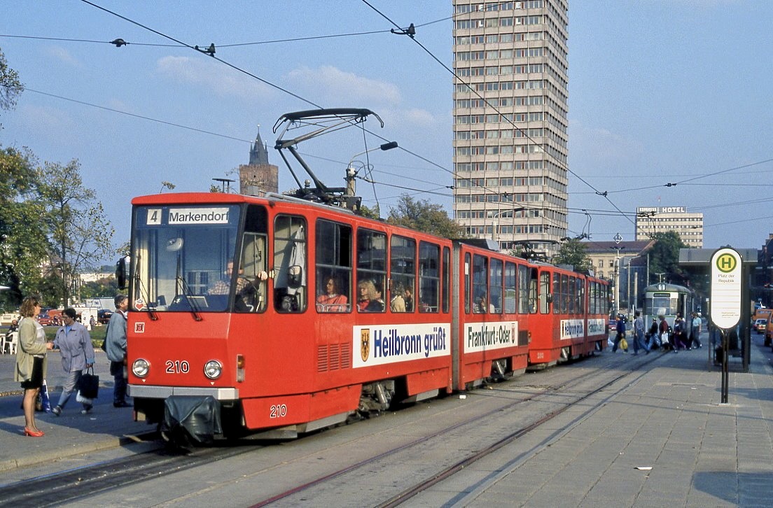 Frankfurt/Oder 210 + 209, Platz der Republik, 11.10.1991.