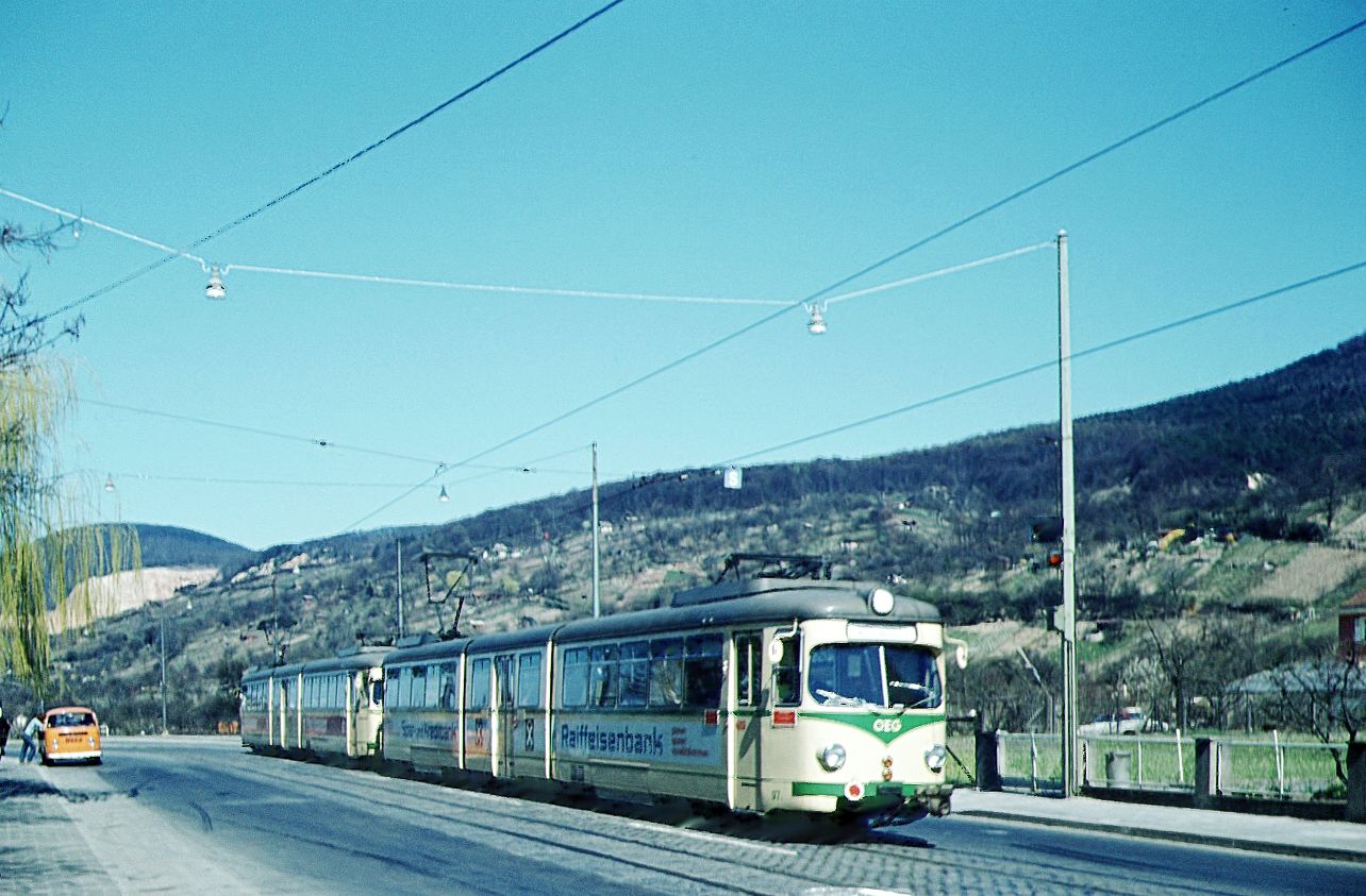 HD_OEG_Gt8 in Doppeltraktion in Handschuhsheim nach Weinheim __25-03-1972