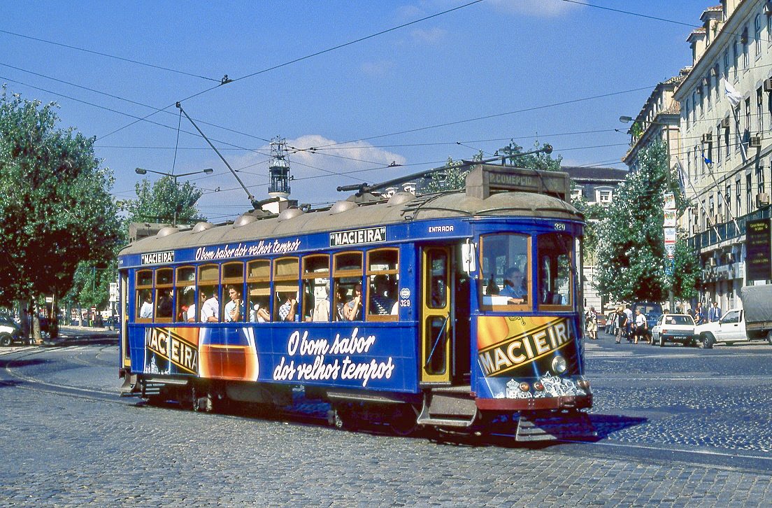 Lissabon Tw 329 am Praca do Duque da Terceira, 13.09.1991.