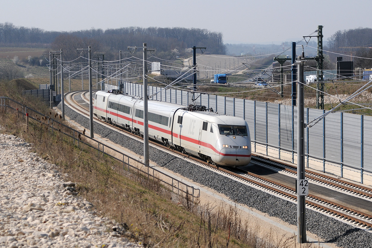 Messfahrt ICE-S 410 101-0 410 102-8 NBS Stuttgart - Ulm bei Holzmaden 22.03.2022