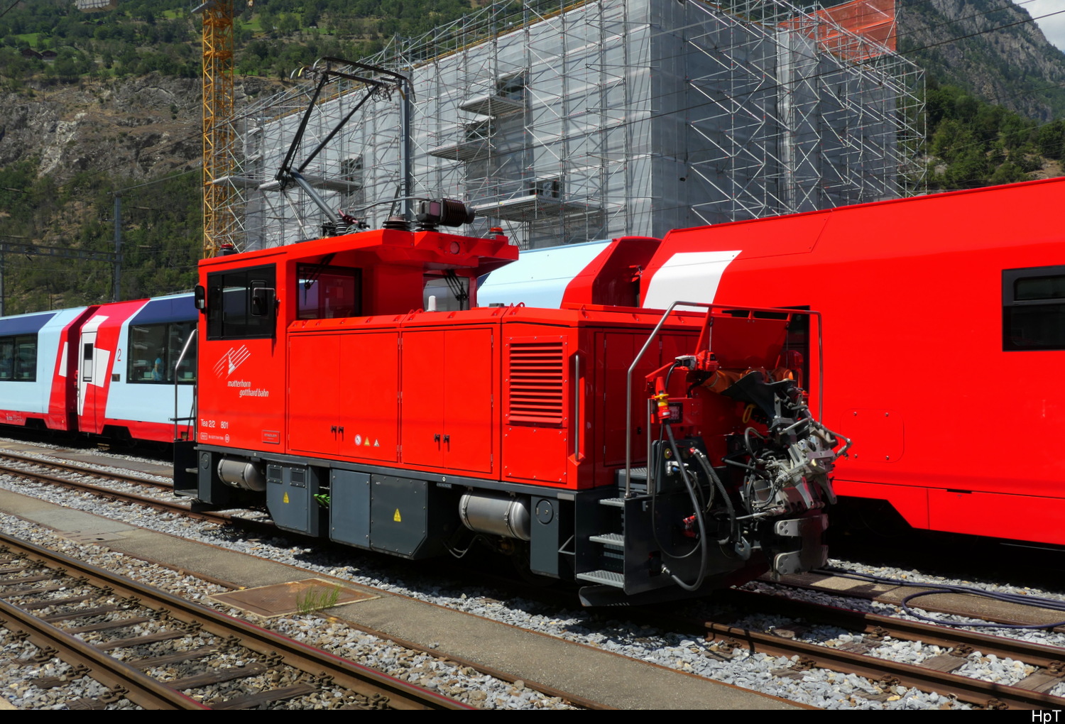 MGB - Tea 2/2  801 im MGB Bahnhof Brig am 29.07.2026