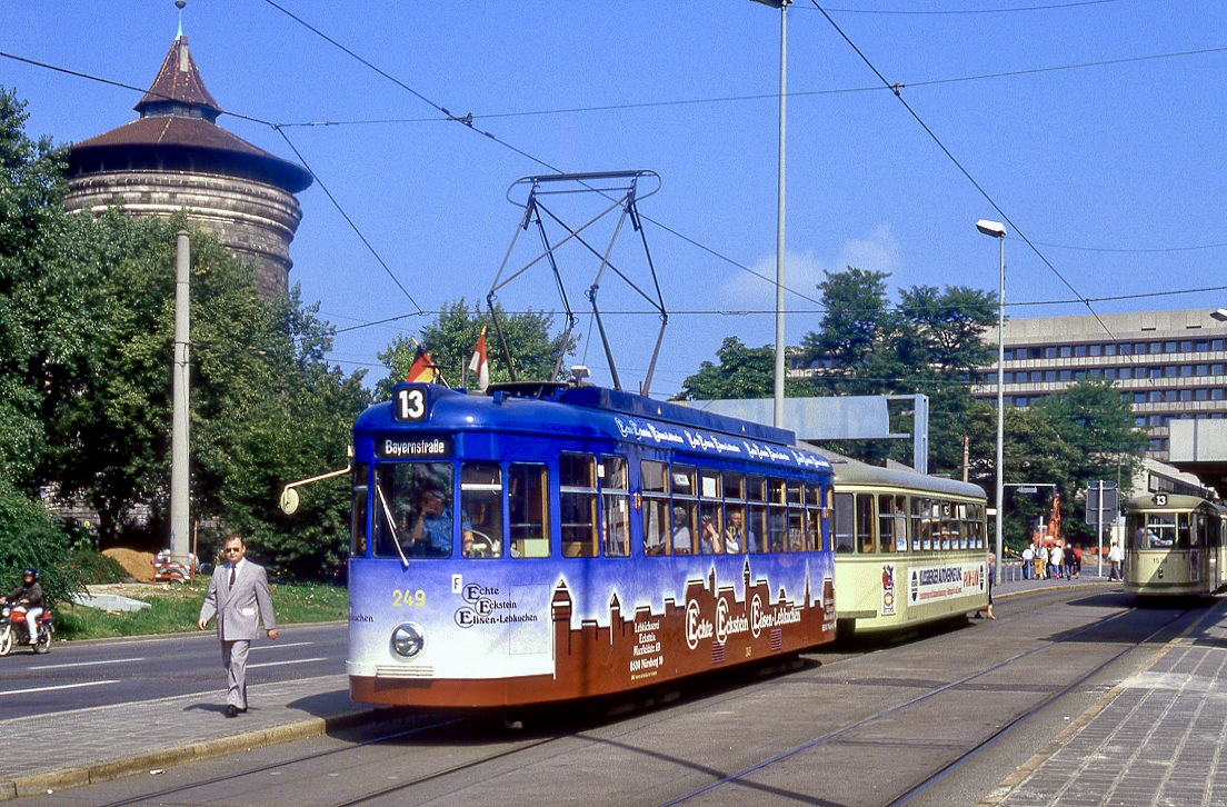 Nürnberg 249, Rathenauplatz, 31.08.1987.
