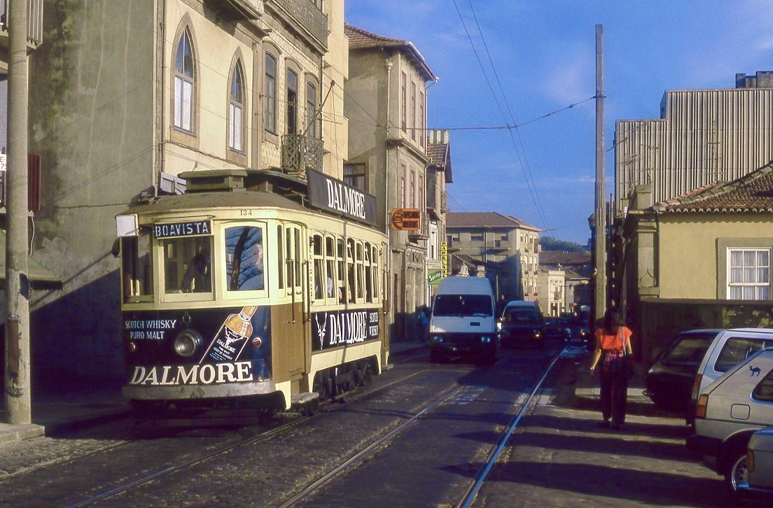 Porto 134, Rua da Senhora da Luz, 14.09.1990.