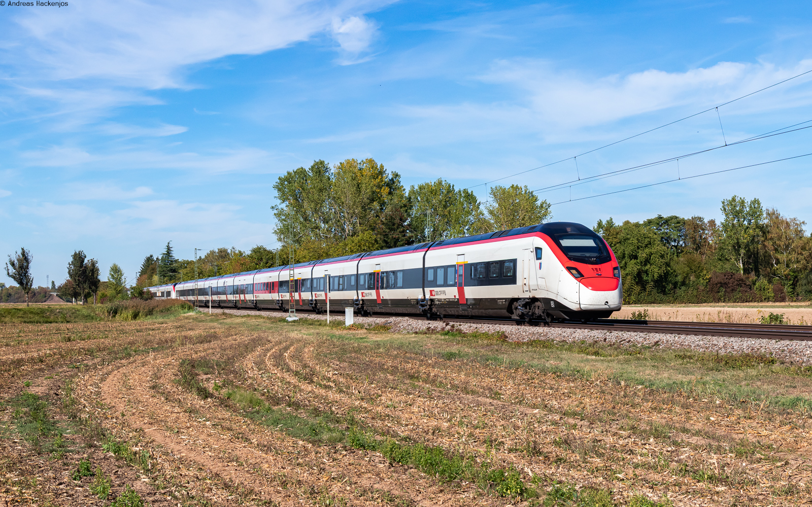 RABe 501 001 und RABe 501 034 als ECE5? bei Riegel 23.9.26

