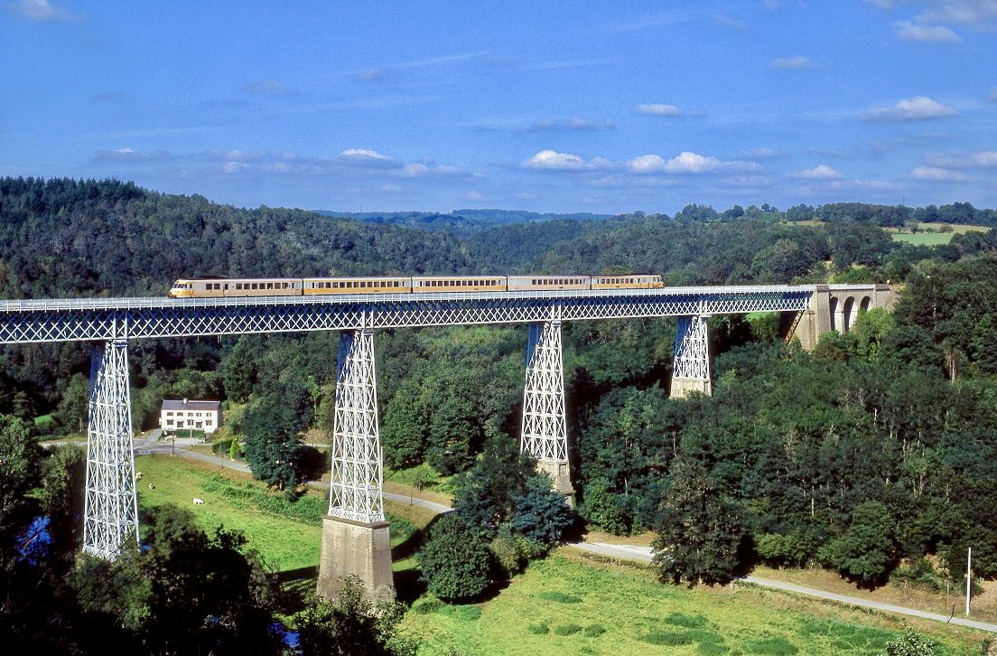 RTG …, Busseau, 6881, 03.09.1997.

