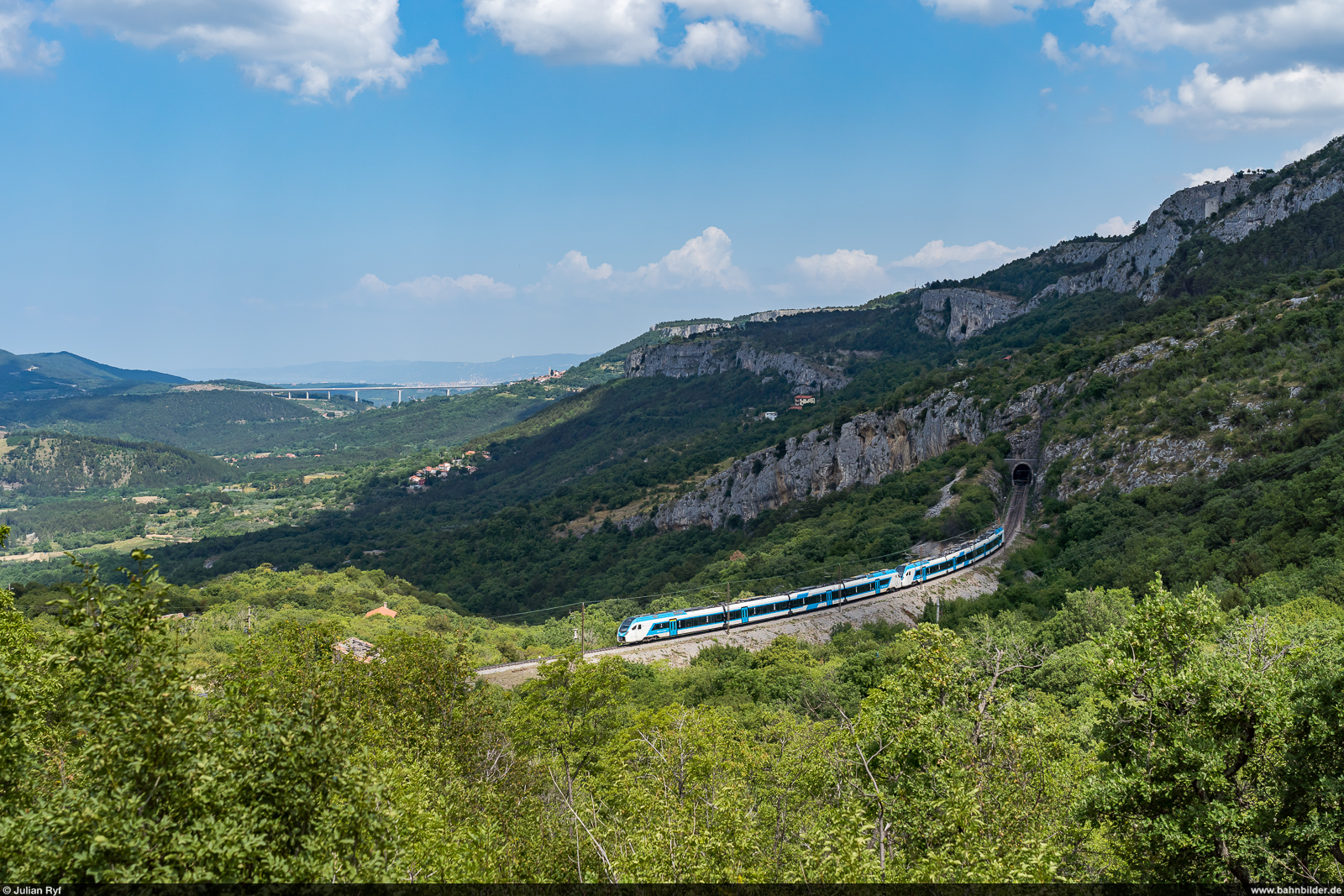 SŽ 510 / Zanigrad, 30. Juni 2022<br>
IC 503 Hodoš - Koper