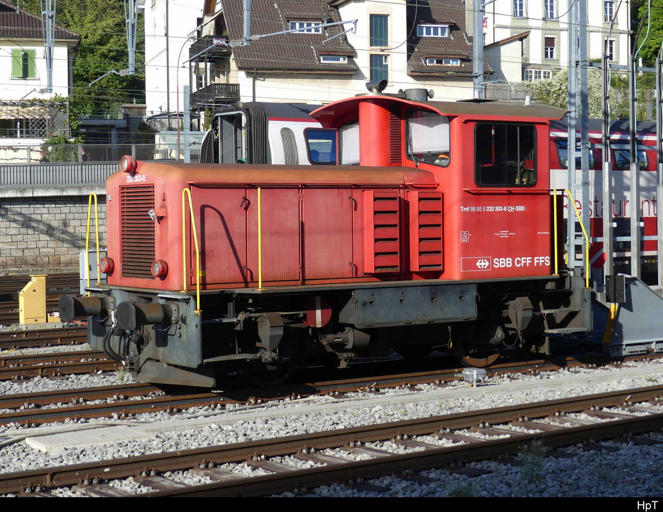 SBB - Tm 2/2  232 303-8 in Bern am 28.0.9.2023