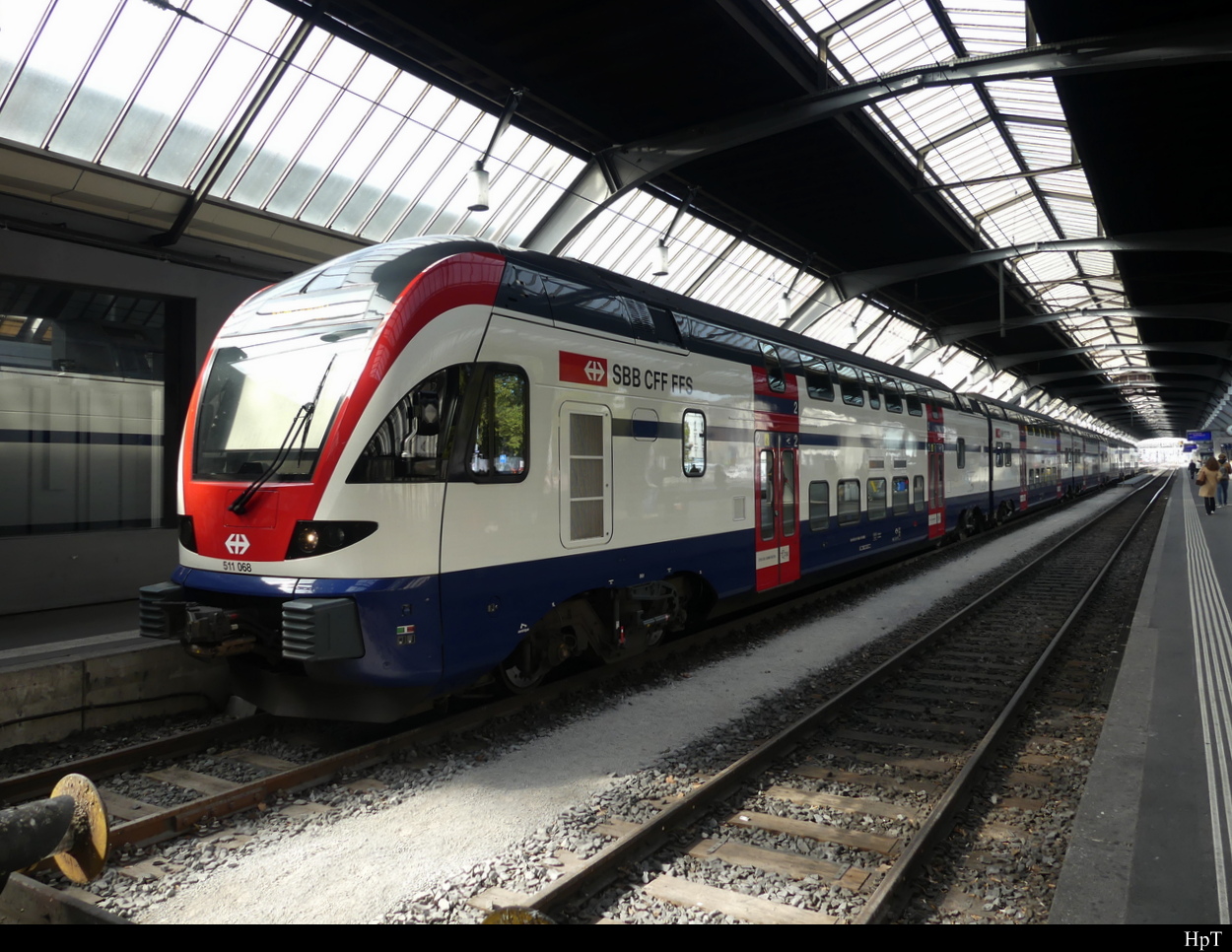 SBB - Triebzug RABe 511 068 im HB Zürich am 04.10.2022