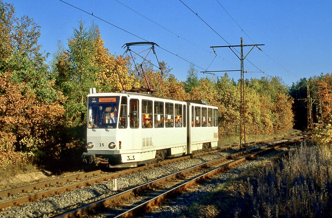 Schöneiche 25, Schöneicher Waldstraße, 25.10.1996.