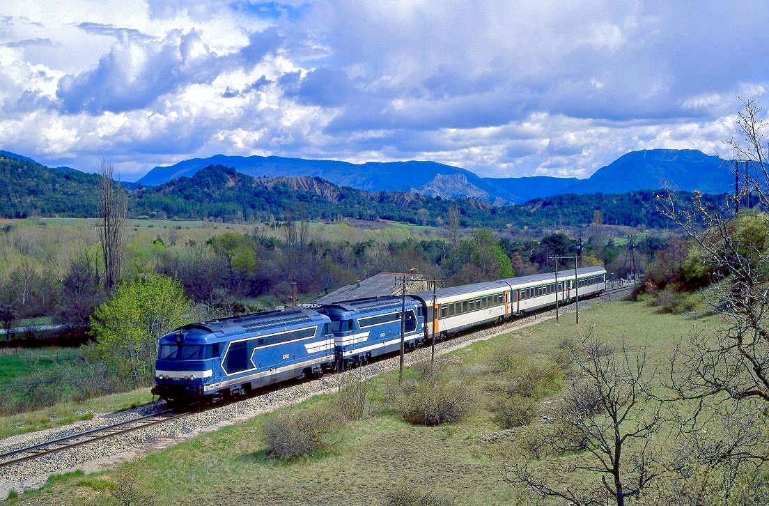SNCF B67495 + BB67405, Pont de Chabestan, 5362, 02.05.1998.