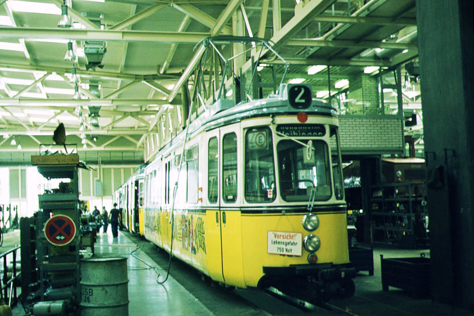 SSB Stuttgart__In der Hw in S-Möhringen. GT4 4XX ?.__07-1973