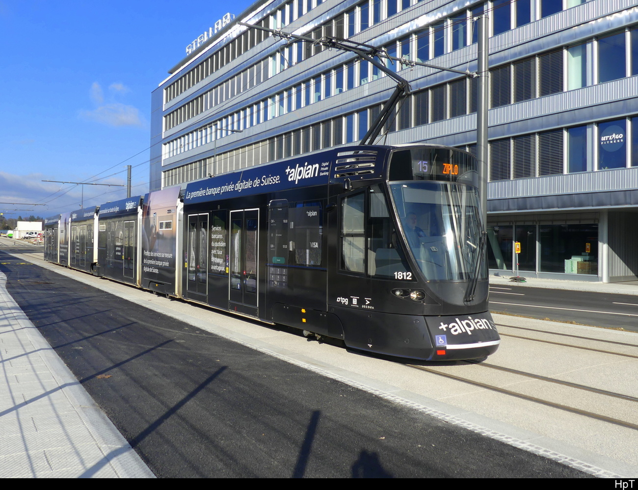 tpg - Be 6/10  1812 unterwegs auf der Linie 15 am 16.12.2023