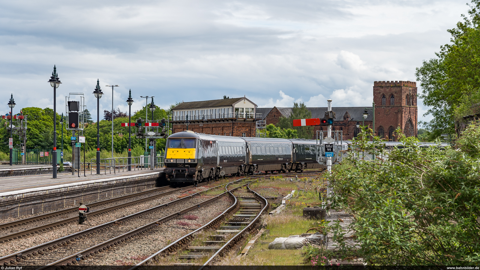 Transport for Wales Mark 4 DVT / Shrewsbury, 18. Mai 2026<br>
Cardiff Central - Manchester Piccadilly