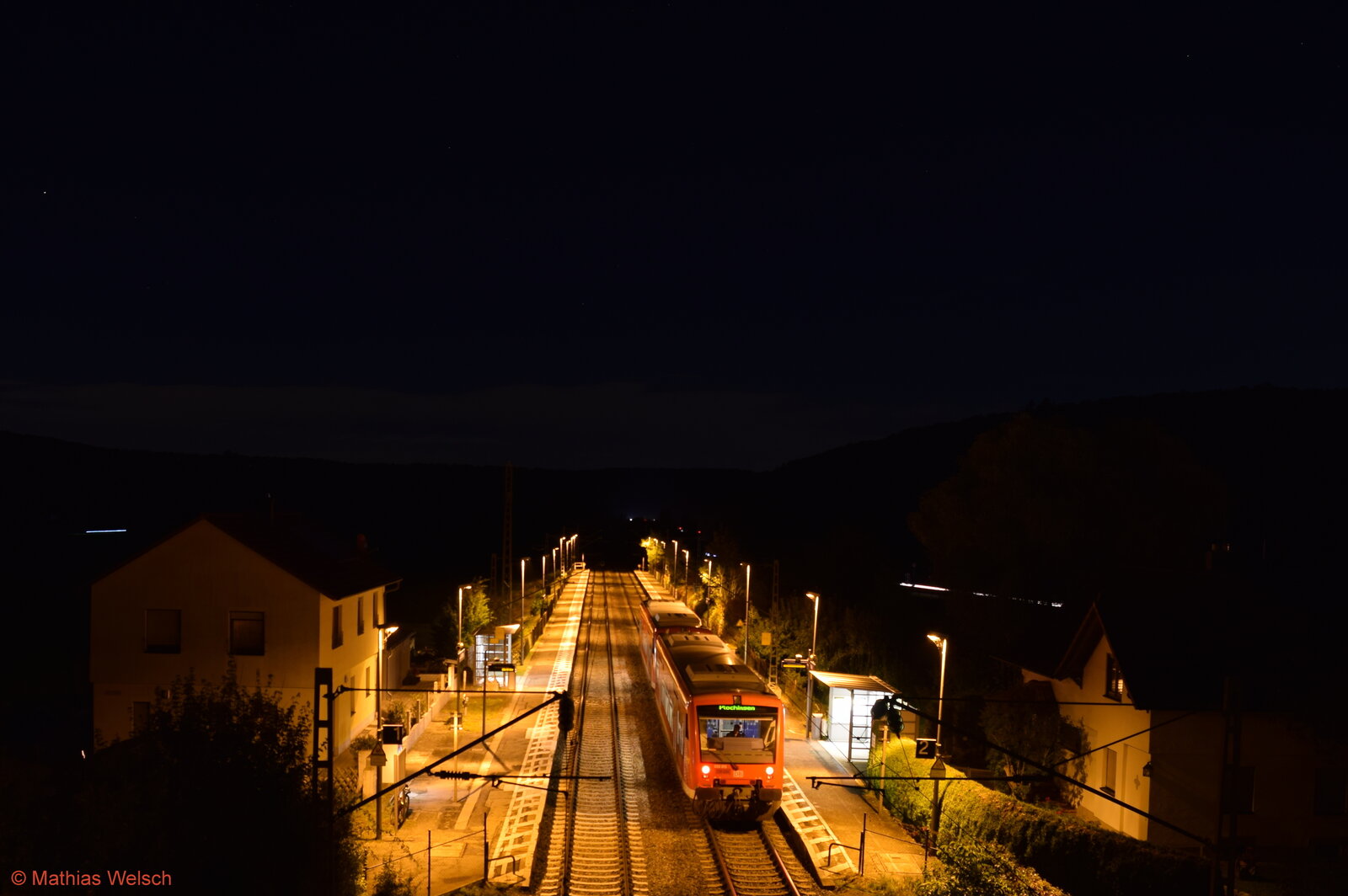 Tübingen-Lustnau, 10.10.2019 mit RB Richtung Reutlingen